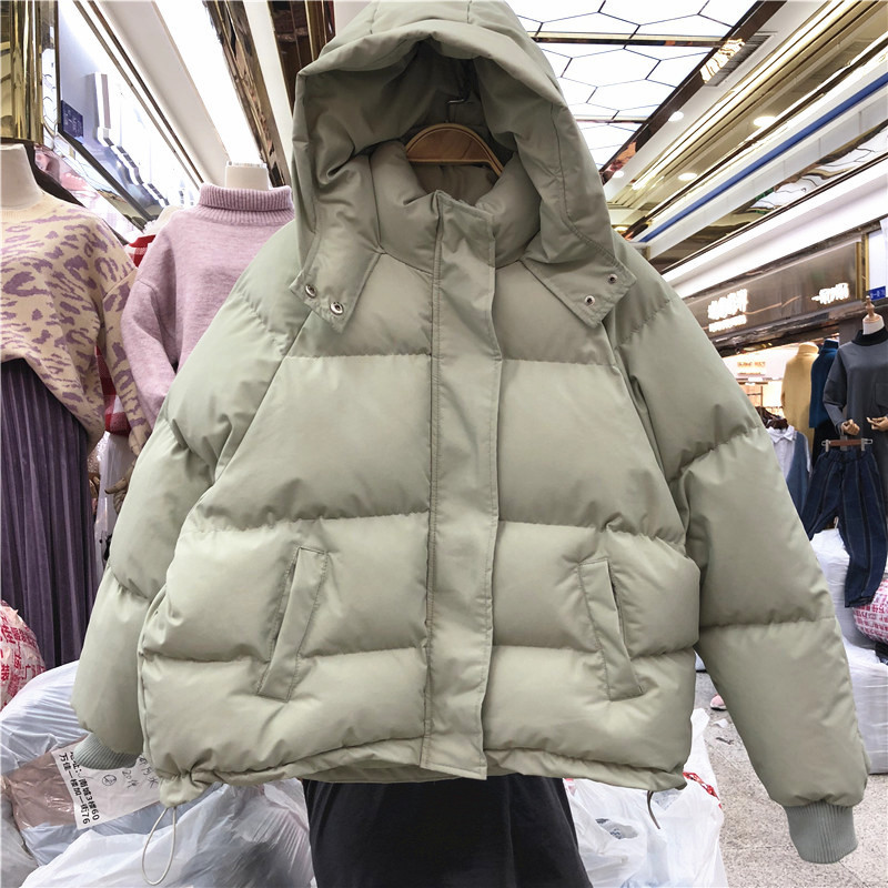 Geaca de iarna de dama cu gluga - un model larg in mai multe culori