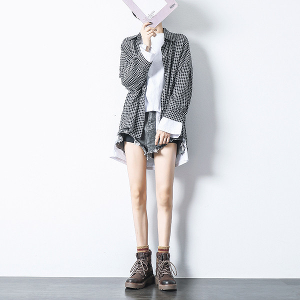 Öko bőrből készült női csizma durva talppal - többféle modell