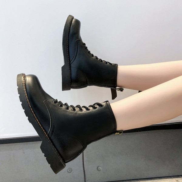 Ženske ležerne kožne čizme na vezice - smeđi ili crni potplat