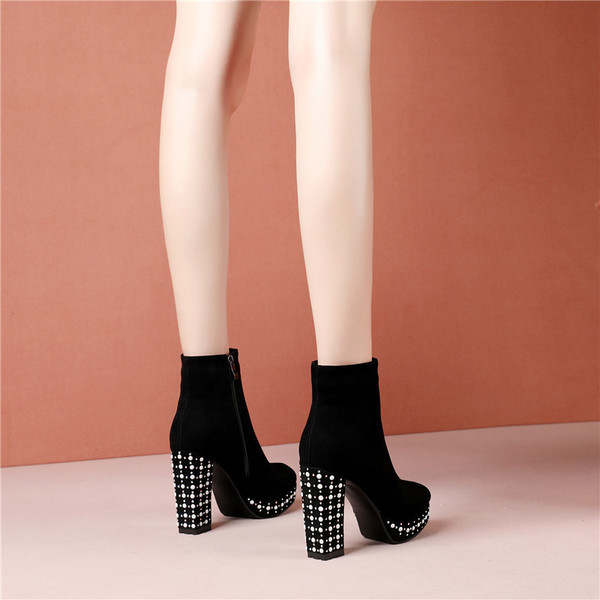 Ökoseemisnahast moodsad pärlite ja paksu kontsaga naiste saapad