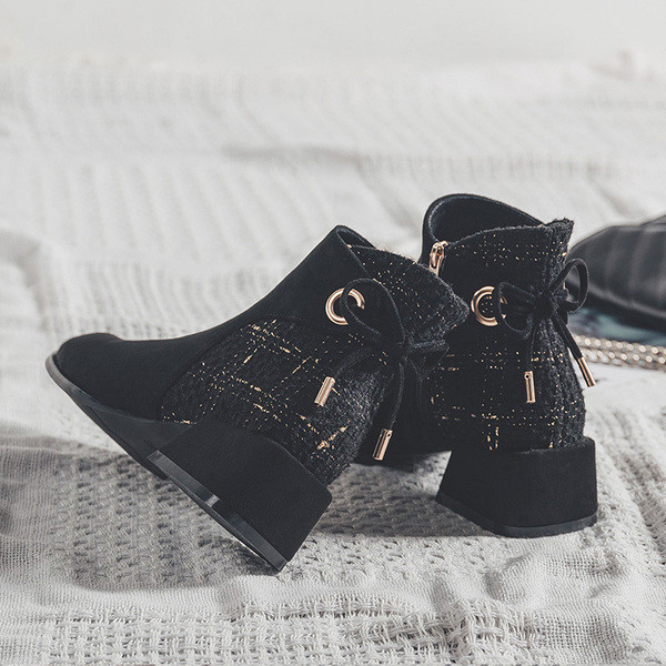 Naiste vabaaja saapad paela ja 4,5 cm paksuse kontsaga - kaks mudelit