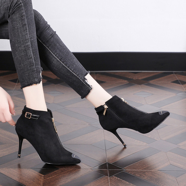 Új modell női csizma hegyes modell cipzárral és vékony sarokkal