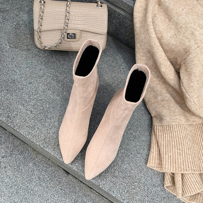 Sügisene naiste saapad ökoseemisnahast teravatipuline mudel ja kontsaga 7 cm - kaks mudelit