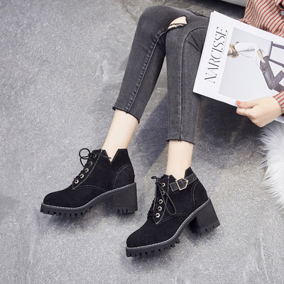 Madala paksu kontsaga sügis-talvised saapad ökoseemisnahast