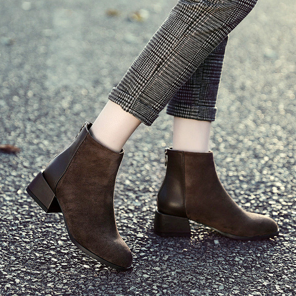 Öko-seemisnahast naiste saapad paksusega 3,5 cm - kaks mudelit