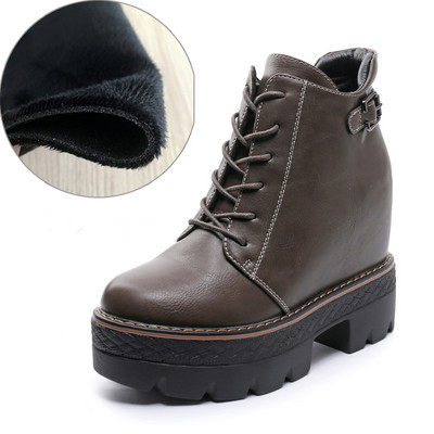 Alkalmi női csizma két modellel - puha béléssel vagy anélkül