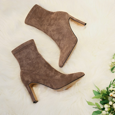 Νέο μοντέλο γυναικείες μπότες από οικολογικό σουέτ με ύψος τακούνι 8,5 cm