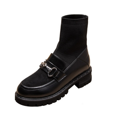 Öko bőrből készült őszi csizma textil és fém díszítéssel