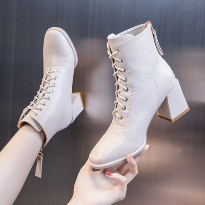 Női csizma szögletes sarokkal - műbőr többféle modell