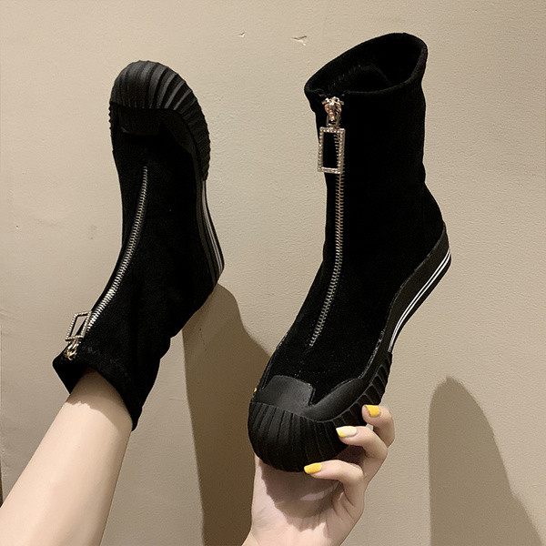 Sieviešu zābaki no eko zamšādas ar plakanu zoli un rāvējslēdzēju