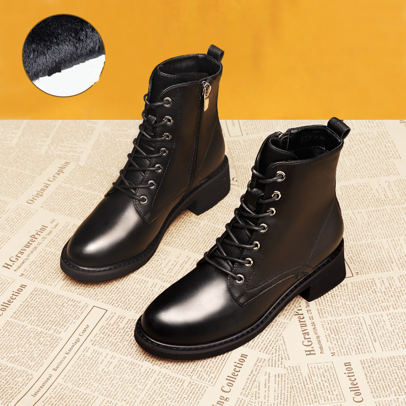 Női csizma ökobőrből és fűzőből - több modell