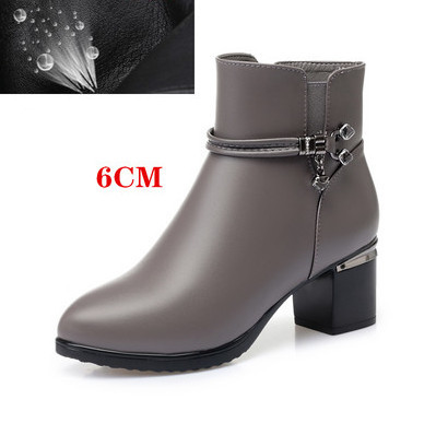 Modern női csizma - eko bőrből, vastag sarokkal