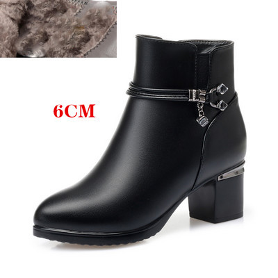 Modern női csizma - eko bőrből, vastag sarokkal