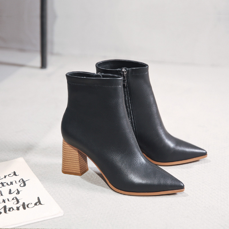 Naiste kaasaegsed saapad 5 cm või 7 cm kontsaga ökoseemisnahast või ökonahast