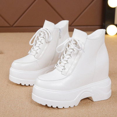 Casual γυναικείες μπότες με φερμουάρ και ψηλή σόλα