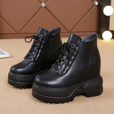 Casual γυναικείες μπότες με φερμουάρ και ψηλή σόλα