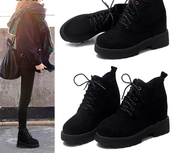 Naiste seemisnahast saapad kaks mudelit – pehme voodriga või ilma