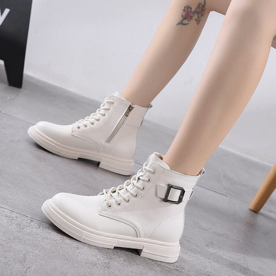 Γυναικείες φθινοπωρινές μπότες από οικολογικό δέρμα - διαφορετικά μοντέλα