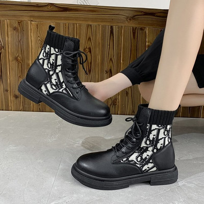 Γυναικείες φθινοπωρινές μπότες από οικολογικό δέρμα - διαφορετικά μοντέλα