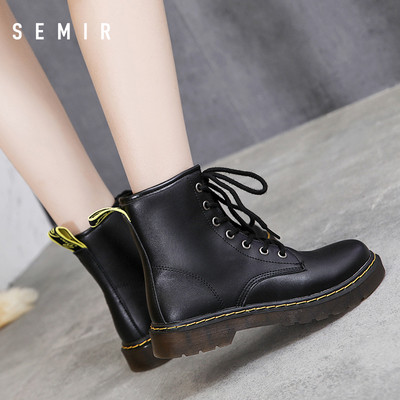 Naiste vabaaja nahast saapad paelte ja lameda tallaga – sooja voodriga või ilma