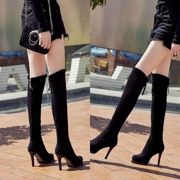 Γυναικείες φθινοπωρινές μπότες με τακούνια - διάφορα μοντέλα με διαφορετική μεταλλική διακόσμηση