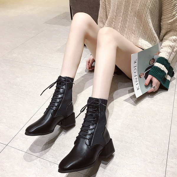 Ikdienas sieviešu zābaki ar mākslīgās ādas šņorēm - divi modeļi