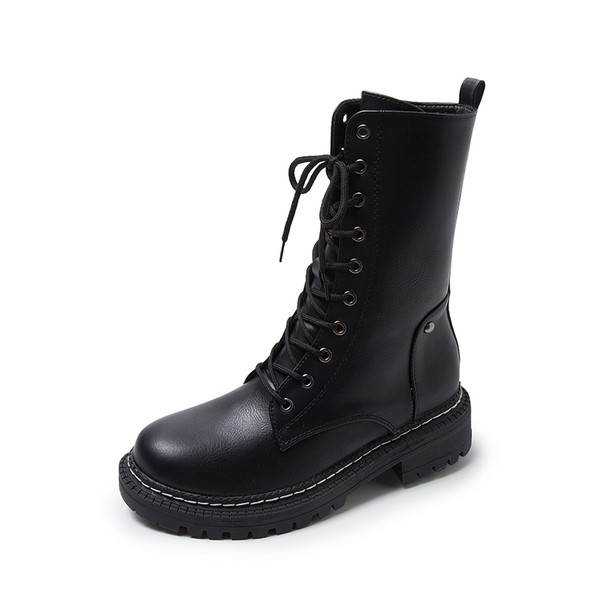 Alkalmi női bőrcsizma lapos talppal és fűzővel