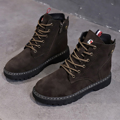 Öko velúrból készült női csizma durva talppal - két modell