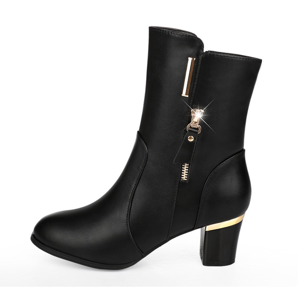 Sieviešu ikdienas zābaki ar papēdi un rāvējslēdzēju melnā krāsā - ar siltu oderi vai bez tās