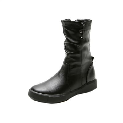 Eko bőrből készült, lapos talpú női alkalmi csizma