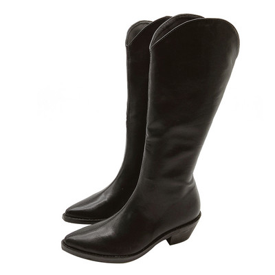 Női bőrcsizma - retro stílusú, alacsony sarkú