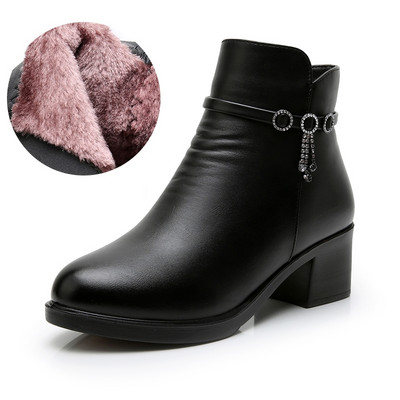 Női alkalmi csizma fém elemmel és cipzárral - meleg béléssel vagy anélkül