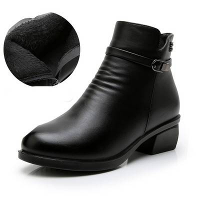 Női alkalmi csizma fém elemmel és cipzárral - meleg béléssel vagy anélkül