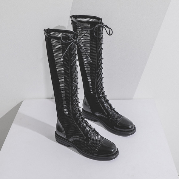 Naiste kevad-sügissaapad lameda talla ja lukuga