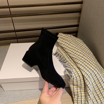 Modern női csizma öko velúrból vagy öko bőrből - 3,5 cm vastag sarok