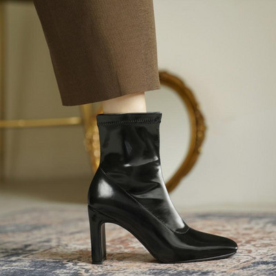 Uus mudel kunstnahast naiste saapad kõrgete kontsadega