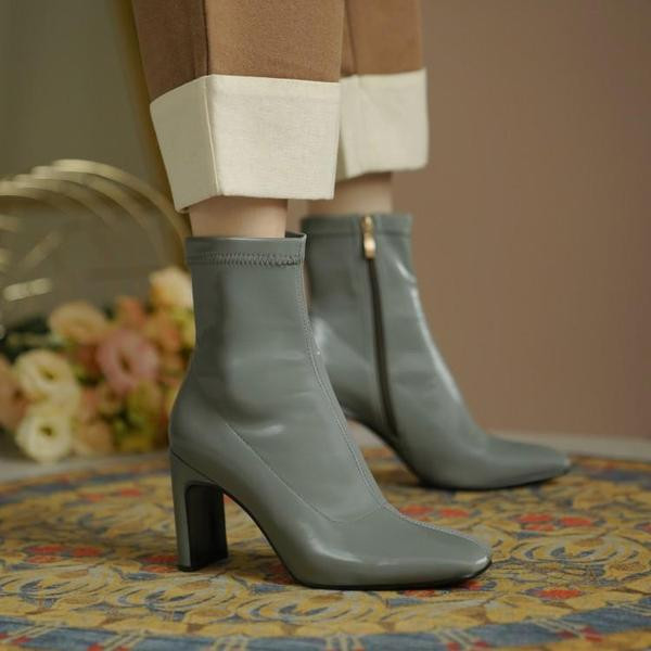 Uus mudel kunstnahast naiste saapad kõrgete kontsadega