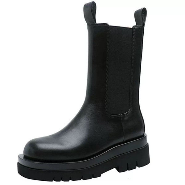 Eko bőrből készült, lapos talpú női csizma fekete színben