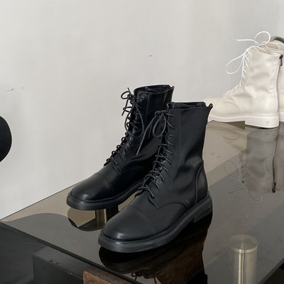 Γυναικείες μπότες με κορδόνια και επίπεδη σόλα - σε διάφορα χρώματα