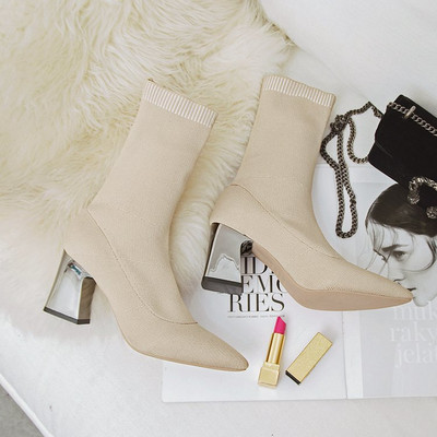 Naiste teravatipuline paksu kontsaga saapad