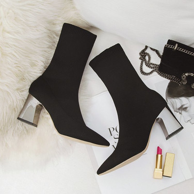 Naiste teravatipuline paksu kontsaga saapad