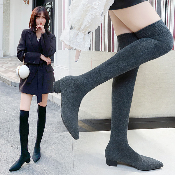 Női alkalmi zokni - hegyes modell