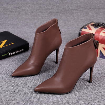 Öko-nahast terava mudeliga naiste saapad 7 cm kontsaga