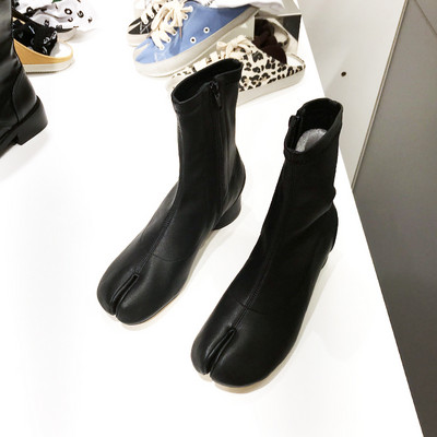 Lameda tallaga vabaajasaapad - sokitüüp