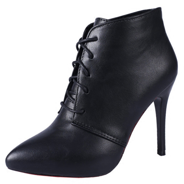 Praegused ökonahast kõrgete kontsade ja paeltega naiste saapad