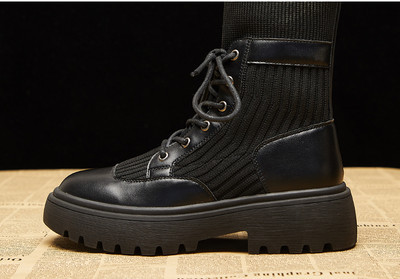 Crne ženske čizme od tekstila sa vezicama u nekoliko modela