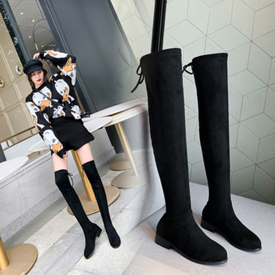 Alkalmi női csizma vastag sarokkal és eco velúr fűzőkkel - többféle modell