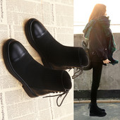 Öko-seemisnahast naiste vabaaja saapad musta värvi paeltega