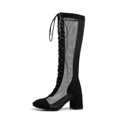 Női alkalmi csizma fűzővel és vastag sarokkal - két modell