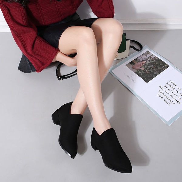 Uus mudel sügissaapad teravatipuline mudel ökoseemisnahast ja madalast paksust kontsaga